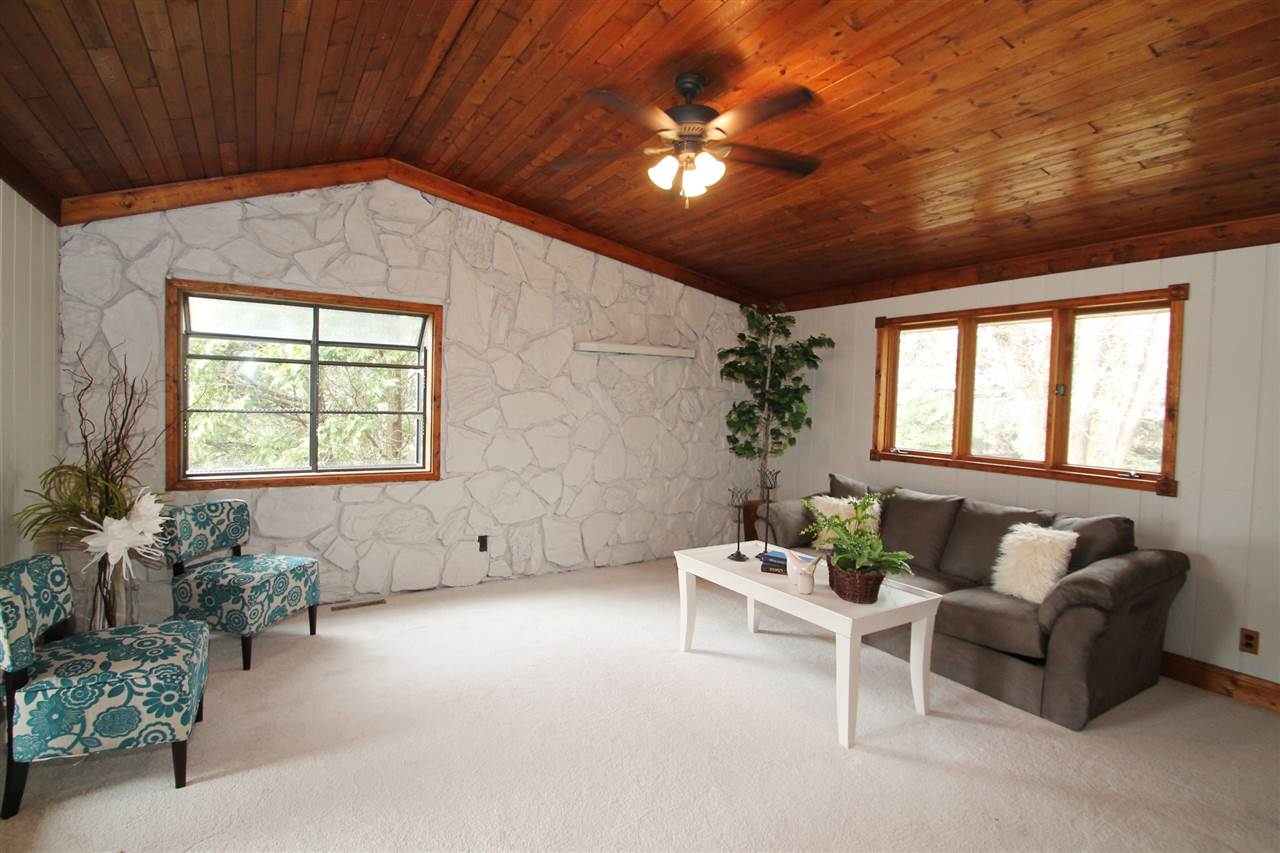 7579 McCurry Road Roscoe, IL 61073 - Photo 5 of 25 Gallery Image 5