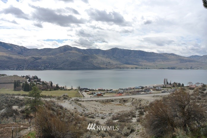 208 Butte Road Chelan, WA 98816 - Photo 6 of 9 Gallery Image 6