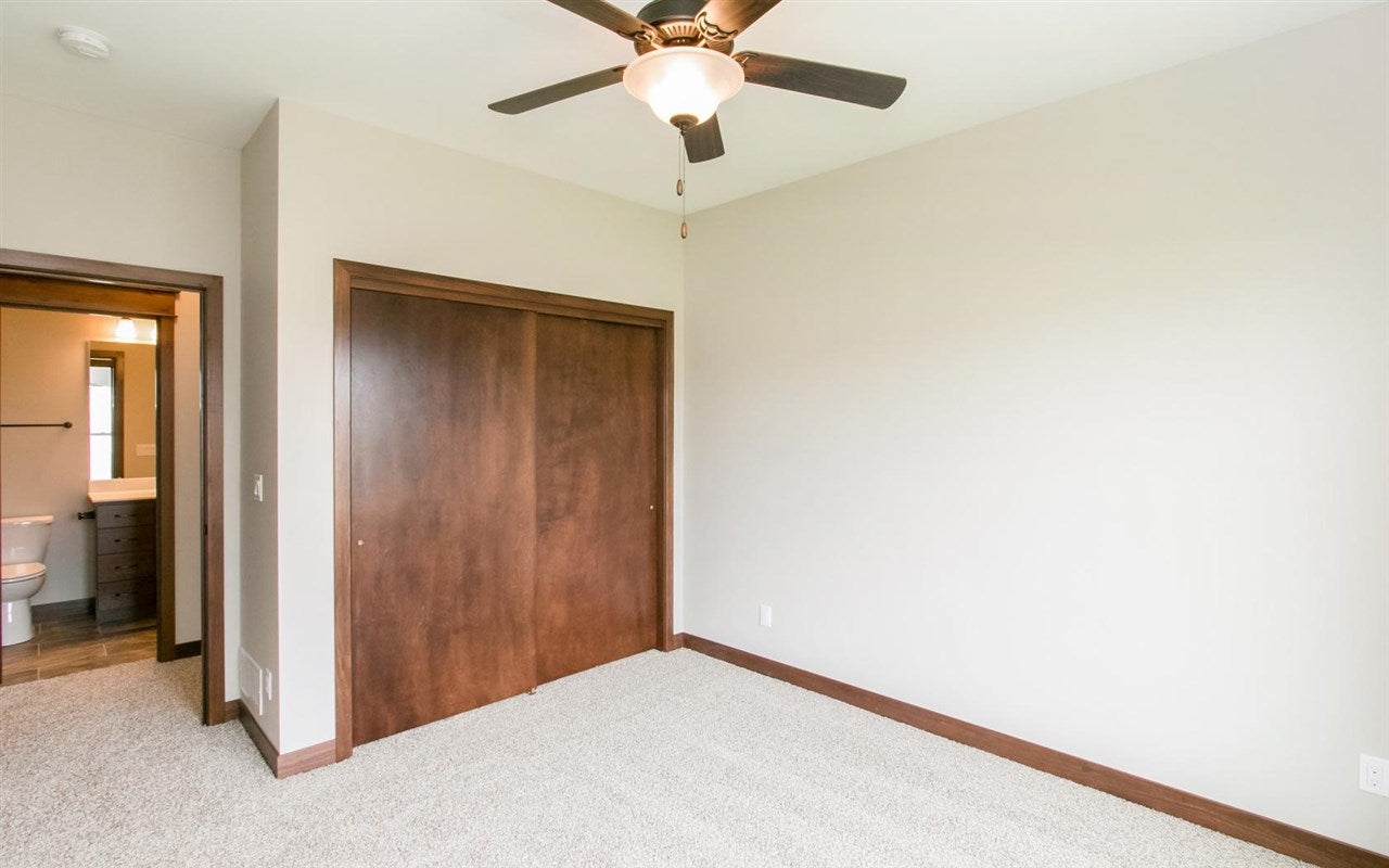 410 Ridge View Court Fairfax, IA 52228 - Photo 20 of 24 Gallery Image 20