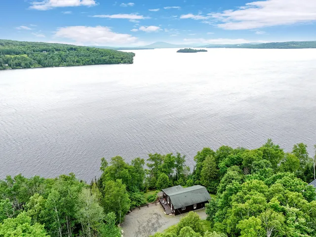 $1,199,999 | 1972 Main Street, Rangeley, ME 04970