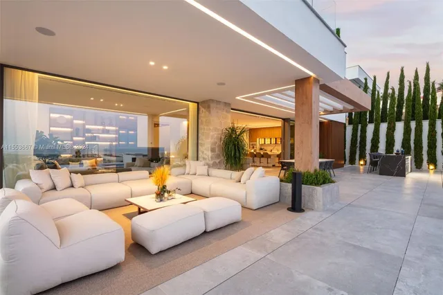 $11,924,000 | 0 The Hills, La Quinta, CA 92253