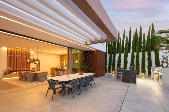 $11,924,000 | 0 The Hills, La Quinta, CA 92253