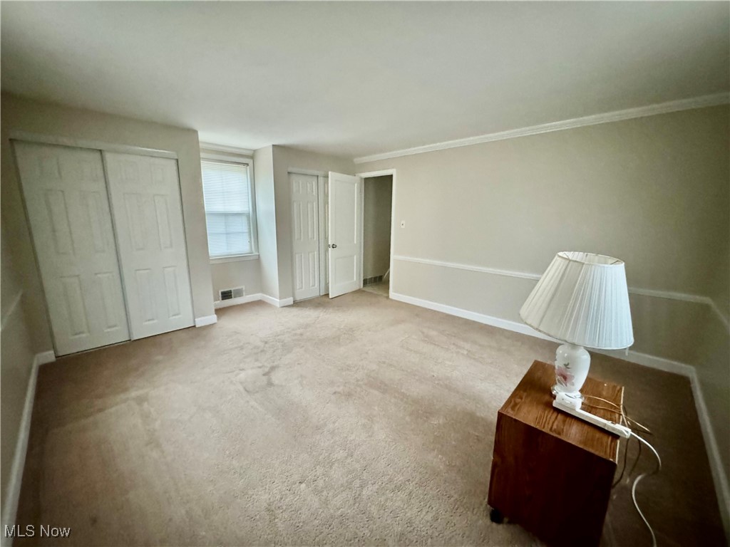 1316 Gordon Road Lyndhurst, OH 44124 - Photo 14 of 36