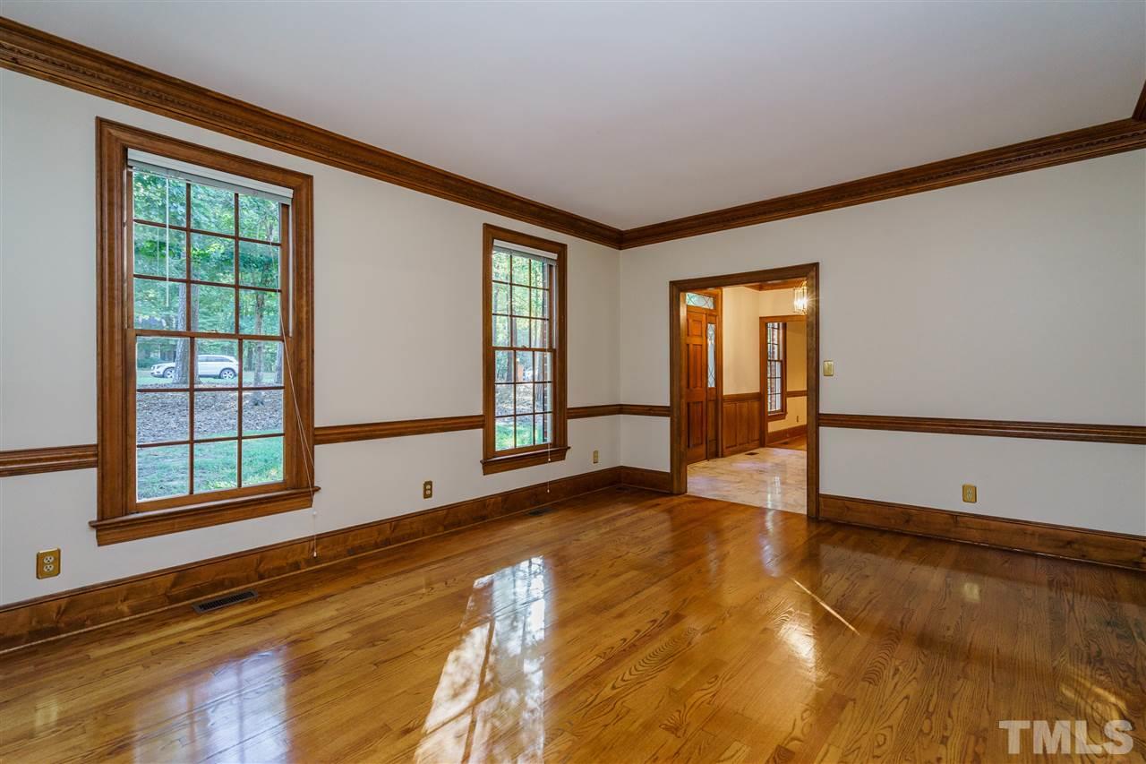 7305 Mevan Court Raleigh, NC 27613 - Photo 4 of 25