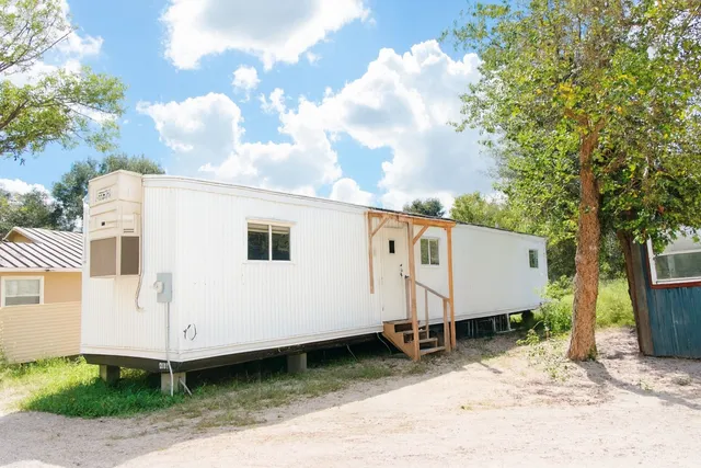 $1,300 | 12731 Wanda Way, Rosharon, TX 77583