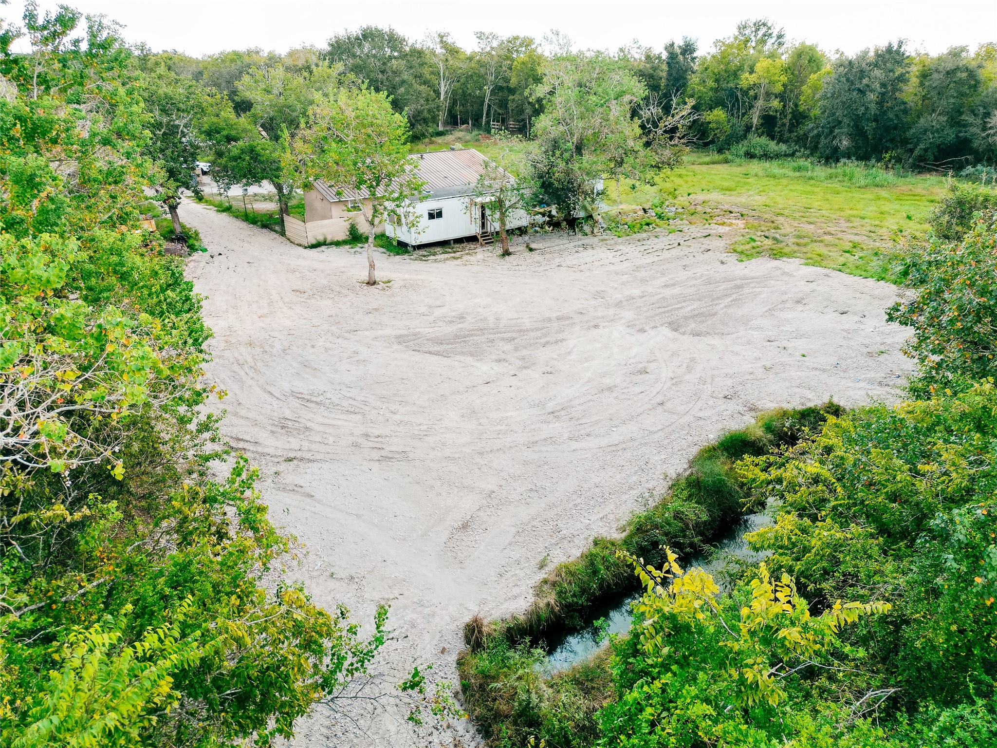 12731 Wanda Way Rosharon, TX 77583 - Photo 9 of 15 a view of outdoor space with garden
