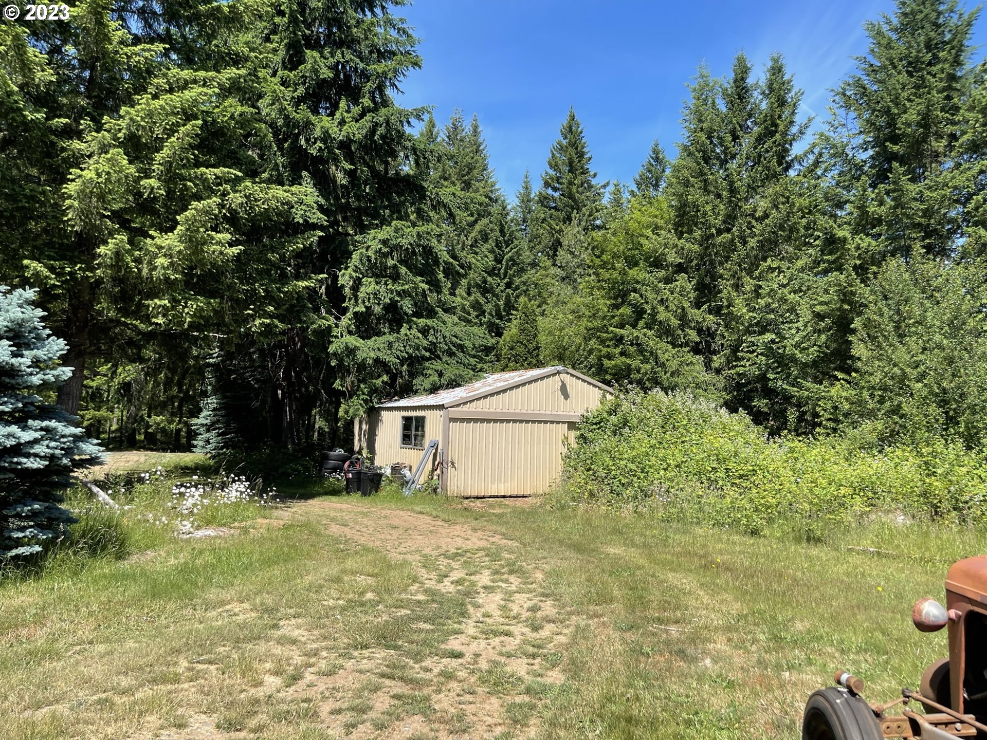 38971 Southeast Rude Road Sandy, OR 97055 - Photo 19 of 46 a view of a outdoor space