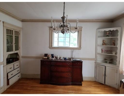 127 Russett Road Boston, MA 02132 - Photo 3 of 4 Gallery Image 3