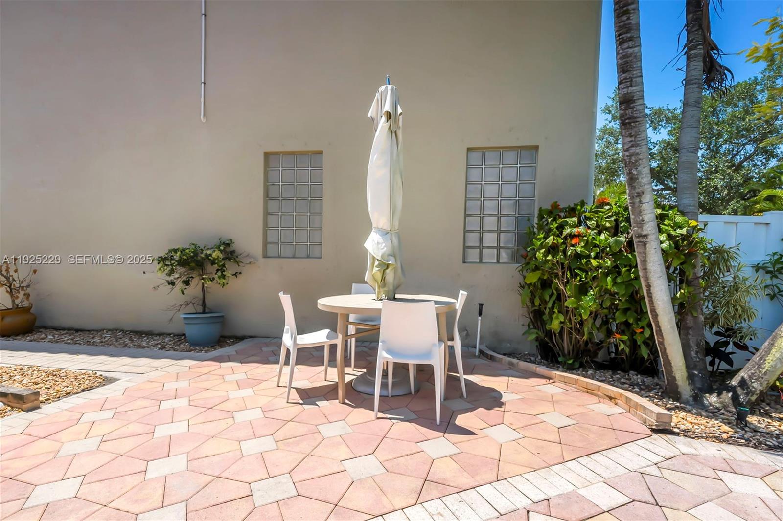 3808 Southwest 165th Terrace Miramar, FL 33027 - Photo 35 of 40