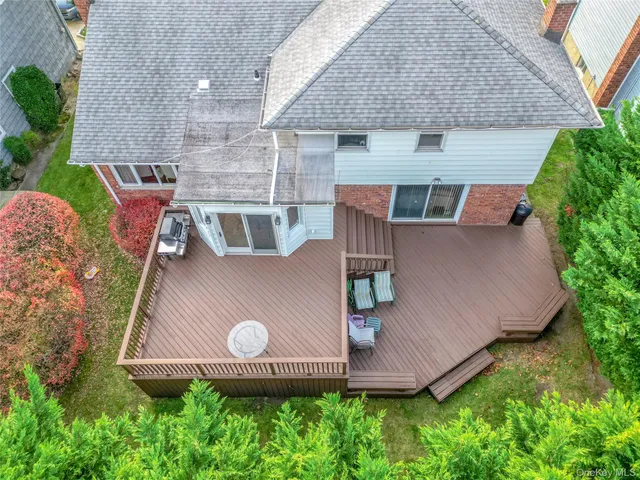 a picture of floor plan