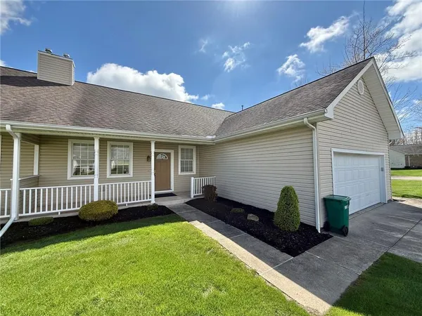 $229,900 | 101 North Arbor Terrace, New Castle, PA 16101