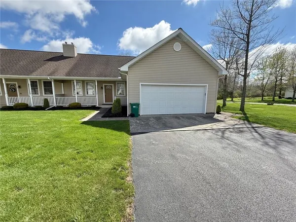 $229,900 | 101 North Arbor Terrace, New Castle, PA 16101