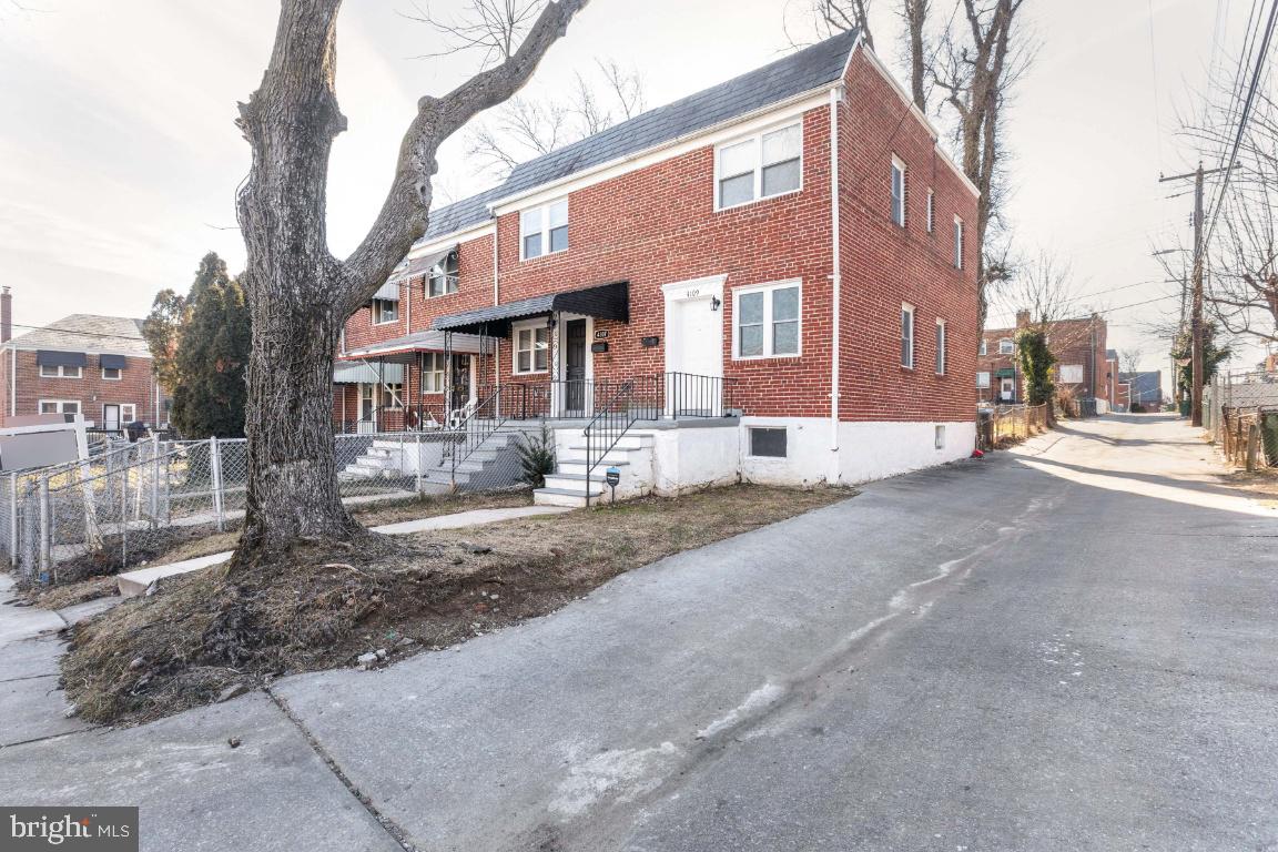 4109 Colborne Road Baltimore, MD 21229 - Photo 2 of 20 Gallery Image 2