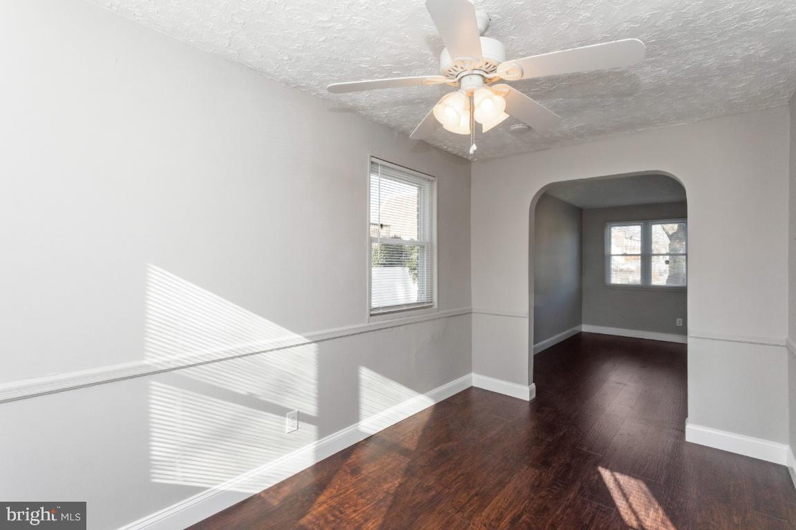 4109 Colborne Road Baltimore, MD 21229 - Photo 8 of 20 Gallery Image 8