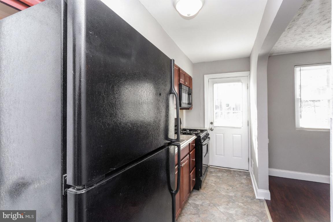 4109 Colborne Road Baltimore, MD 21229 - Photo 10 of 20 Gallery Image 10