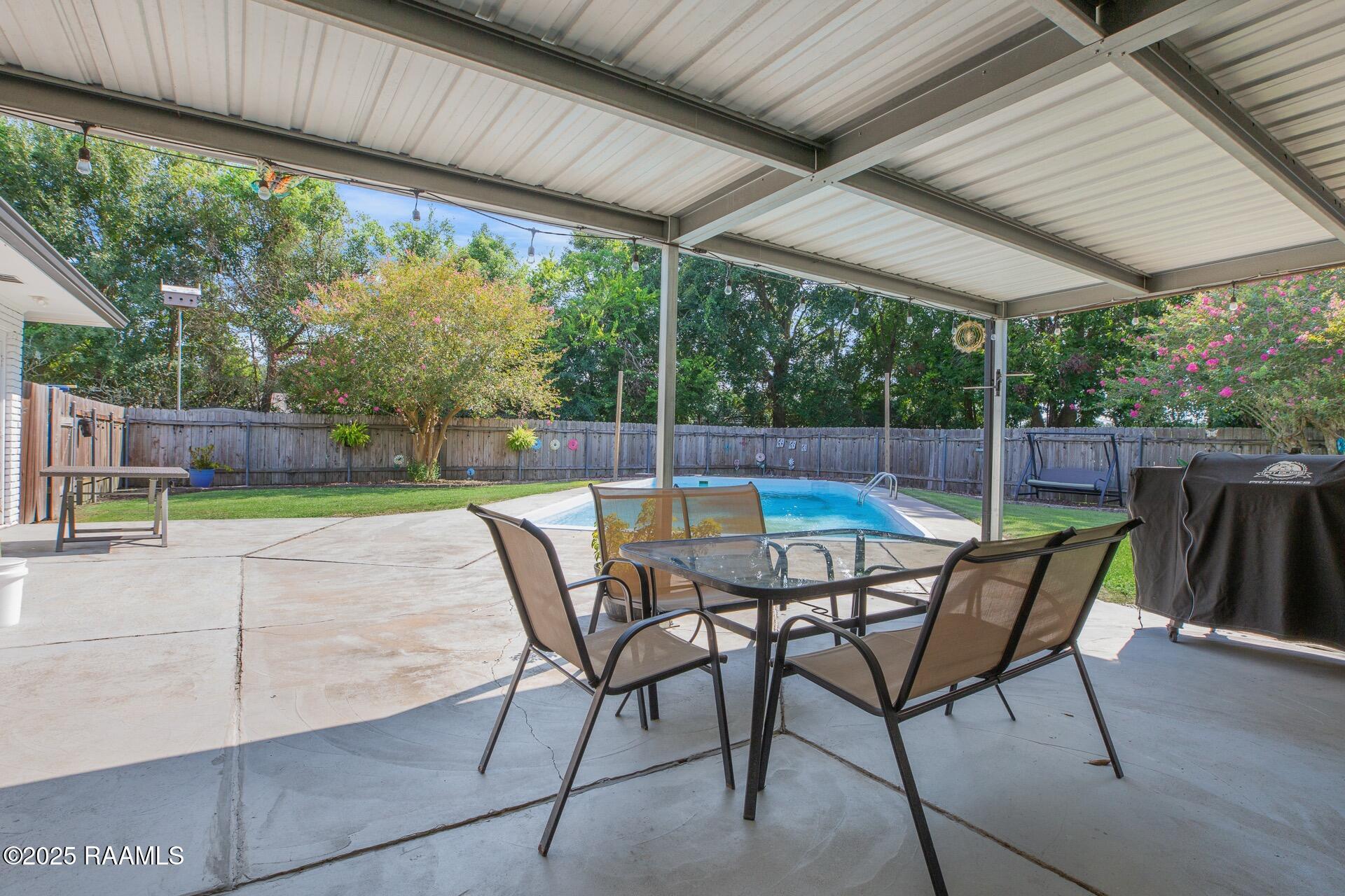 811 West Viator Street Delcambre, LA 70528 - Photo 24 of 29 811 Viator -24