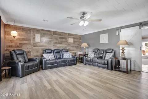 $249,900 | 811 West Viator Street, Delcambre, LA 70528