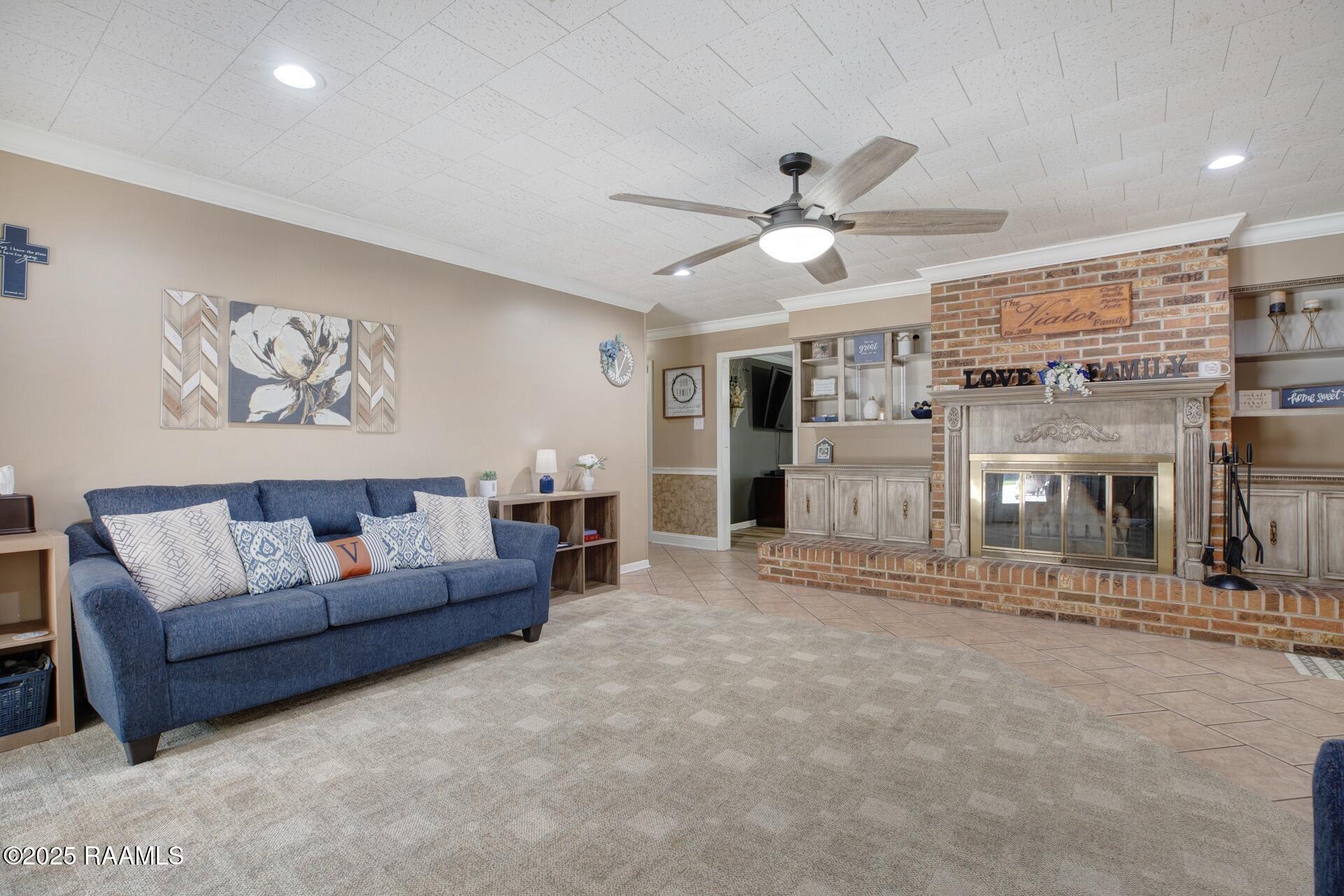 811 West Viator Street Delcambre, LA 70528 - Photo 9 of 29 811 Viator -9