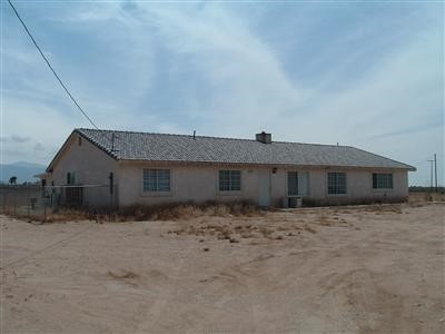 7275 Maricopa Road Phelan, CA 92371 - Photo 1 of 1