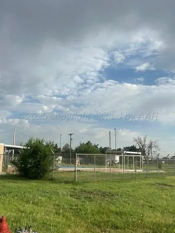 a view of building with outdoor space