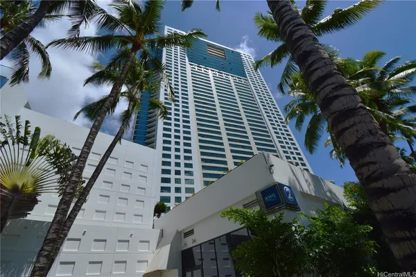 $4,600 | 88 Piikoi Street, Unit 1605, Honolulu, HI 96814