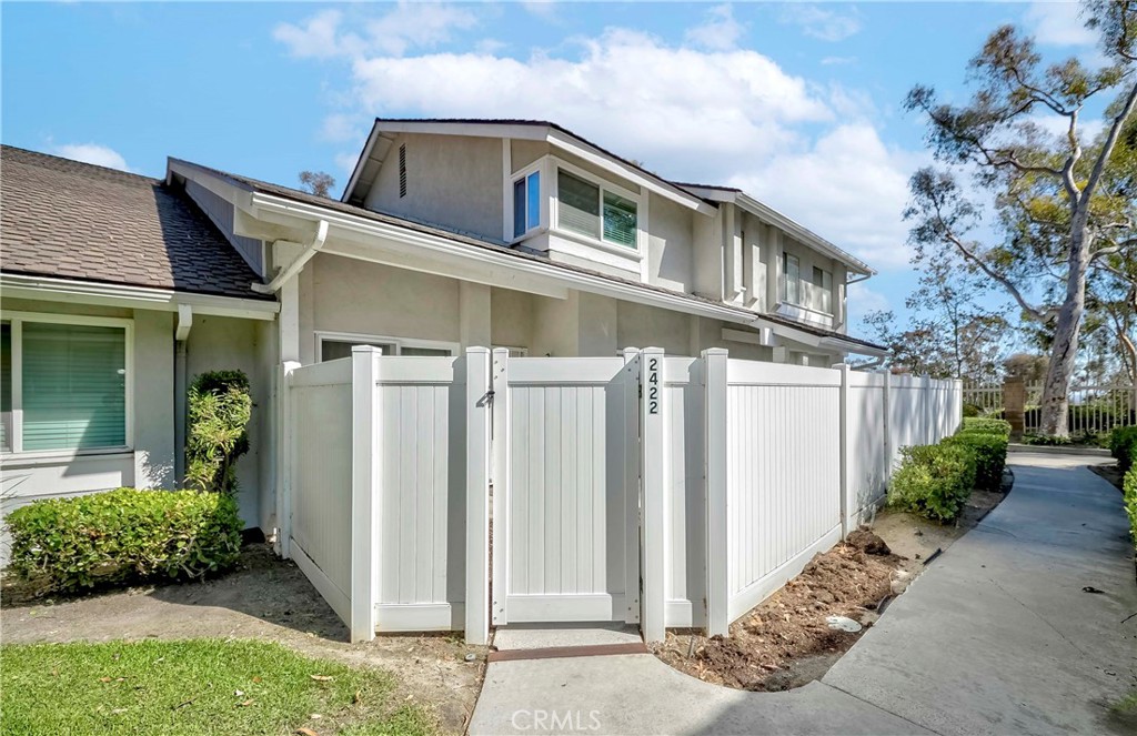 2422 Coventry Circle, Unit 47 Fullerton, CA 92833 - Photo 2 of 50