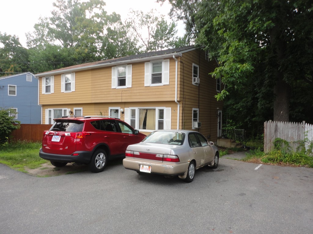 68 Crest Circle Worcester, MA 01603 - Photo 1 of 13