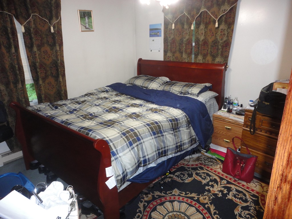 68 Crest Circle Worcester, MA 01603 - Photo 9 of 13