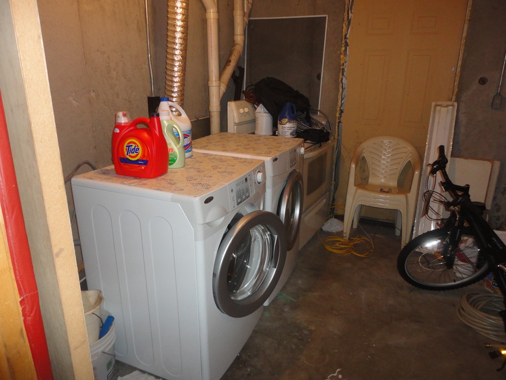 68 Crest Circle Worcester, MA 01603 - Photo 10 of 13