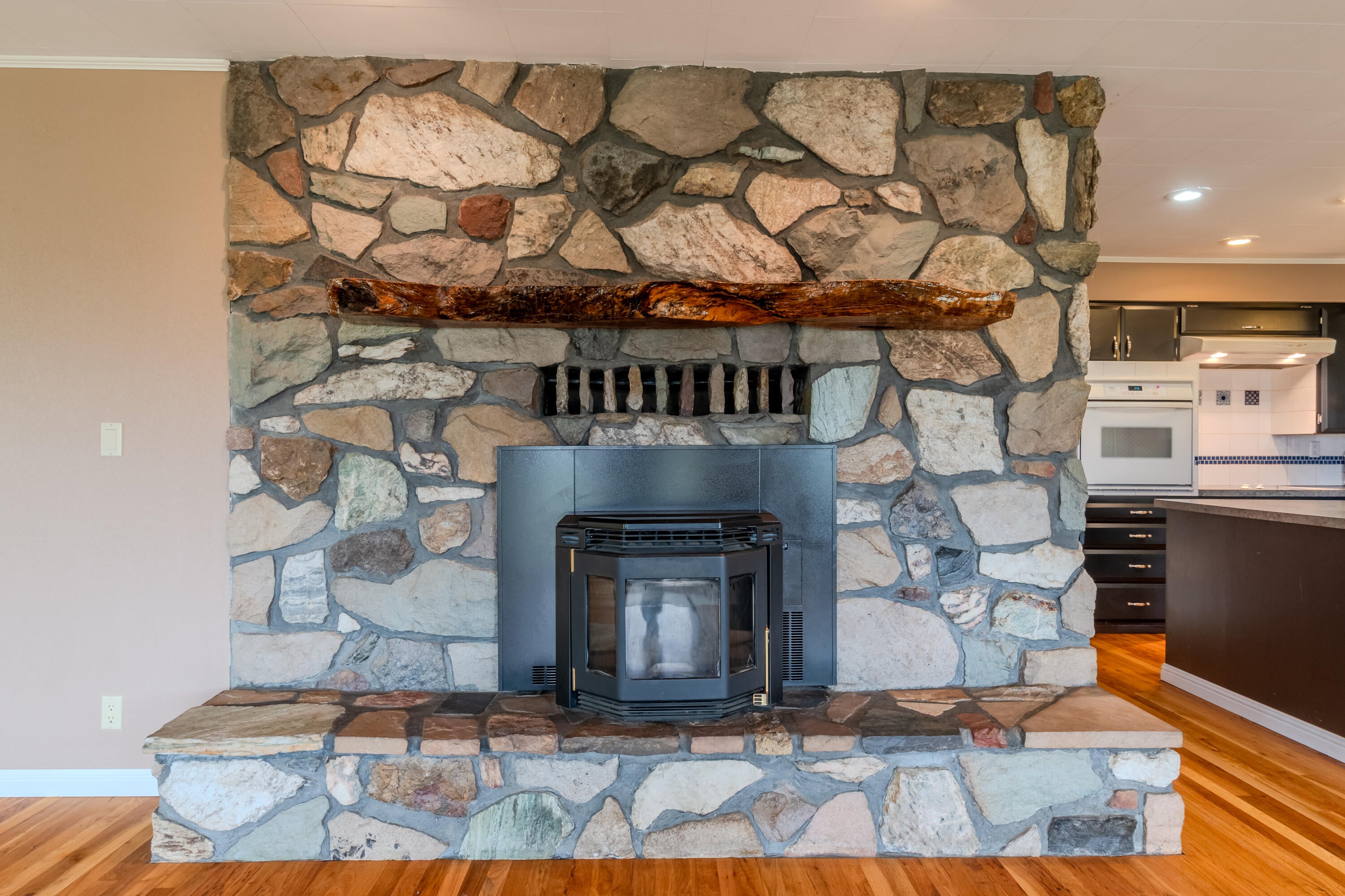 8192 Yank Gulch Road Talent, OR 97540 - Photo 12 of 34 Woodstove