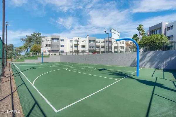$1,299 | 16220 North 7th Street, Unit 1, Phoenix, AZ 85022