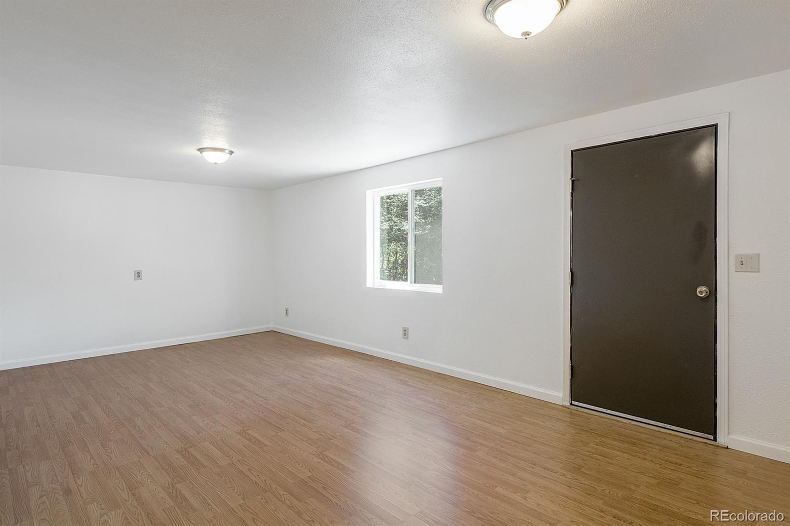 28530 Mountain View Road Conifer, CO 80433 - Photo 18 of 29 Gallery Image 18