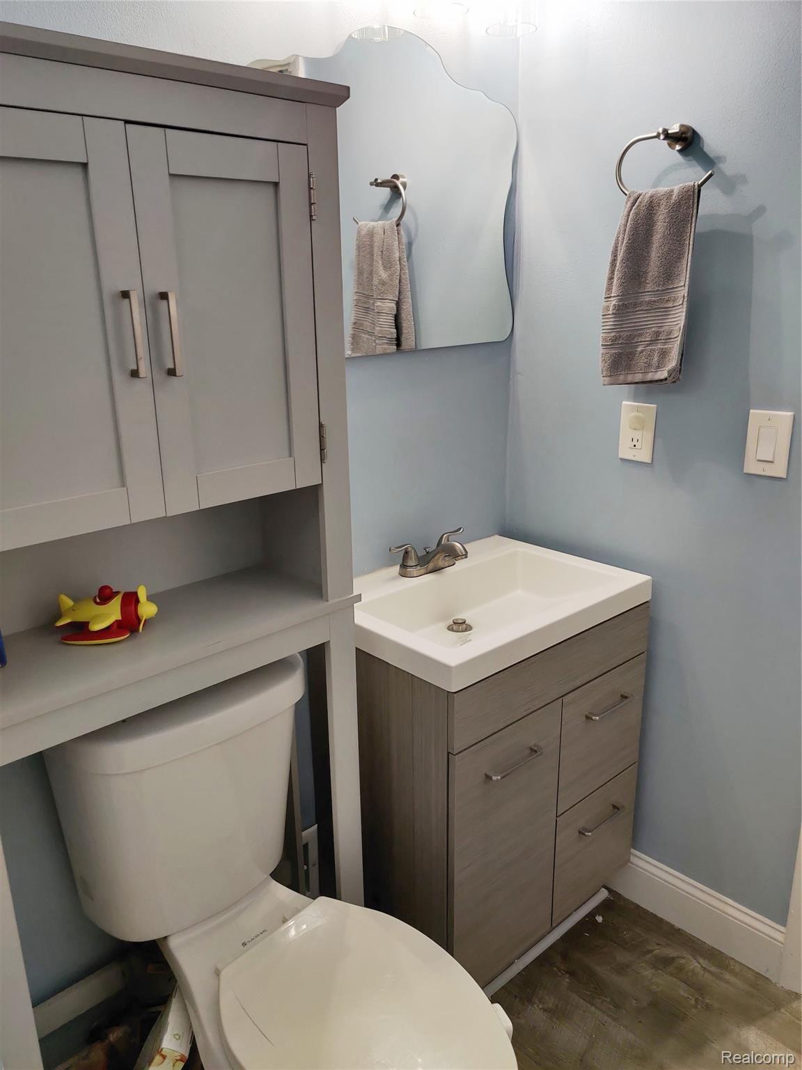 3613 Walnut Street Inkster, MI 48141 - Photo 8 of 22 Walnut 3613 (16).jpg