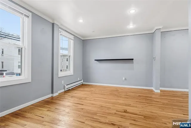 $369,900 | 48 Arverne Terrace, Irvington, NJ 07111