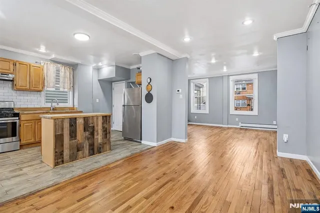 $369,900 | 48 Arverne Terrace, Irvington, NJ 07111