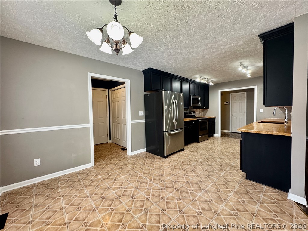 271 Stone Cross Drive Spring Lake, NC 28390 - Photo 8 of 27