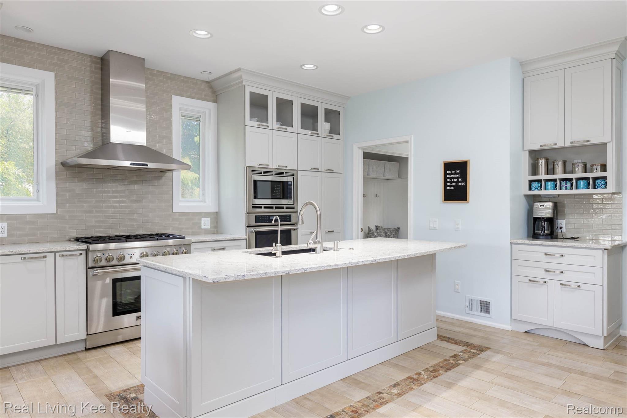 4210 Oak Tree Circle Rochester, MI 48306 - Photo 18 of 57 4210 Oak Tree Cir-26.jpg