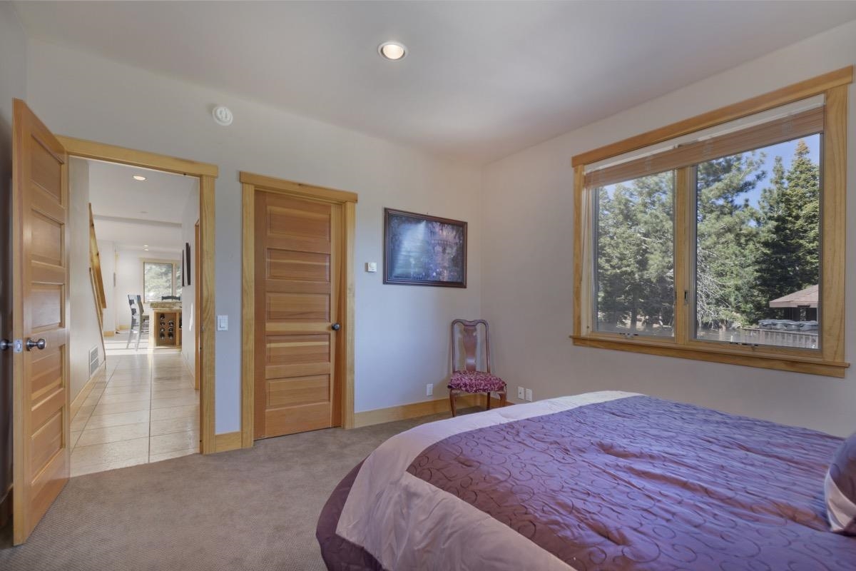 66 Badger Road Mammoth Lakes, CA 93546 - Photo 33 of 50 Gallery Image 33