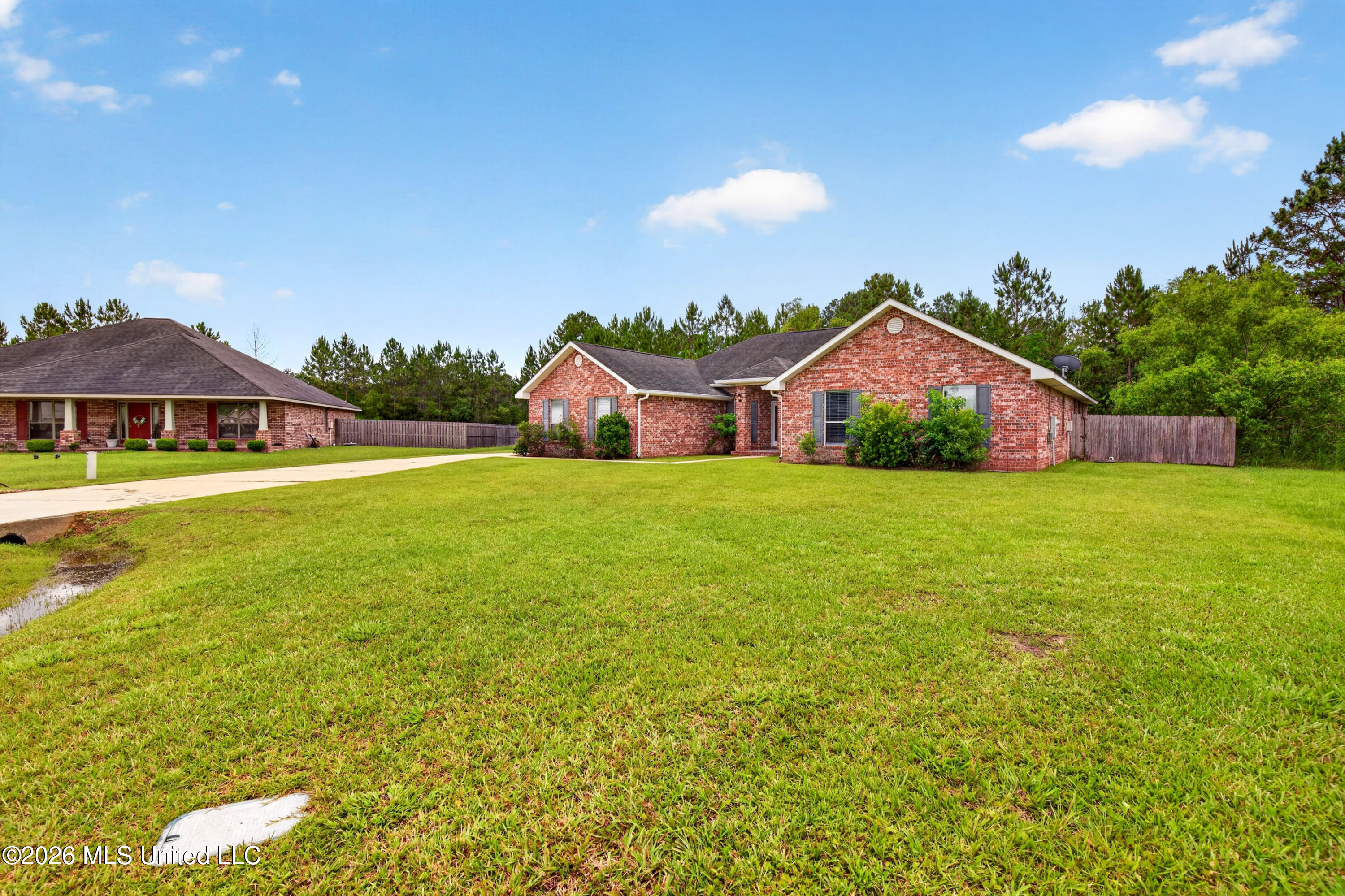 10331 Maple Cove Ocean Springs, MS 39565 - Photo 3 of 41 10331MapleCove-3