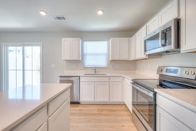 $1,795 | 2757 Thornton Grove Boulevard, Unit 127, Nashville, TN 37207