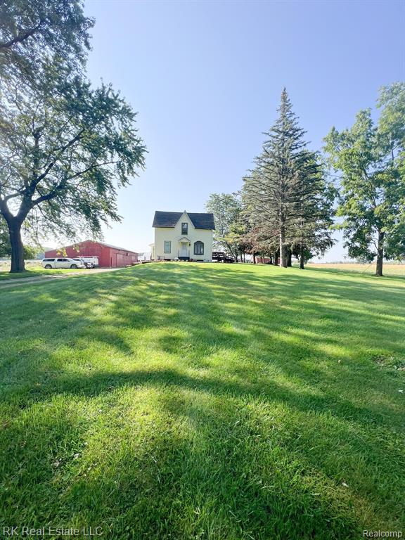 4662 Lum Road Attica, MI 48412 - Photo 2 of 25