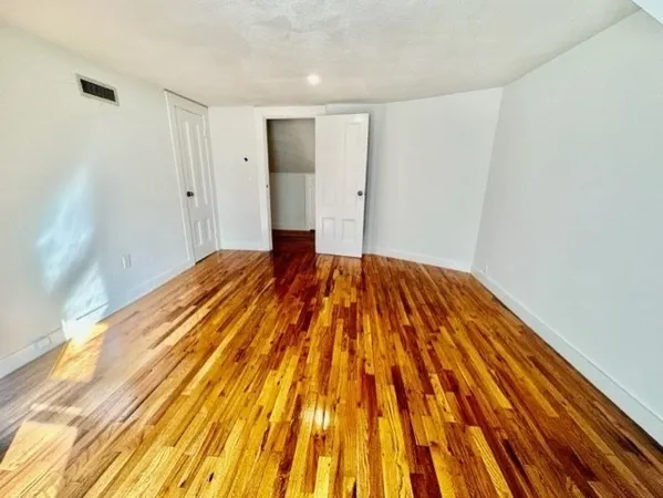 $4,200 | 14-16 Stanford Terrace, Unit 1, Somerville, MA 02143