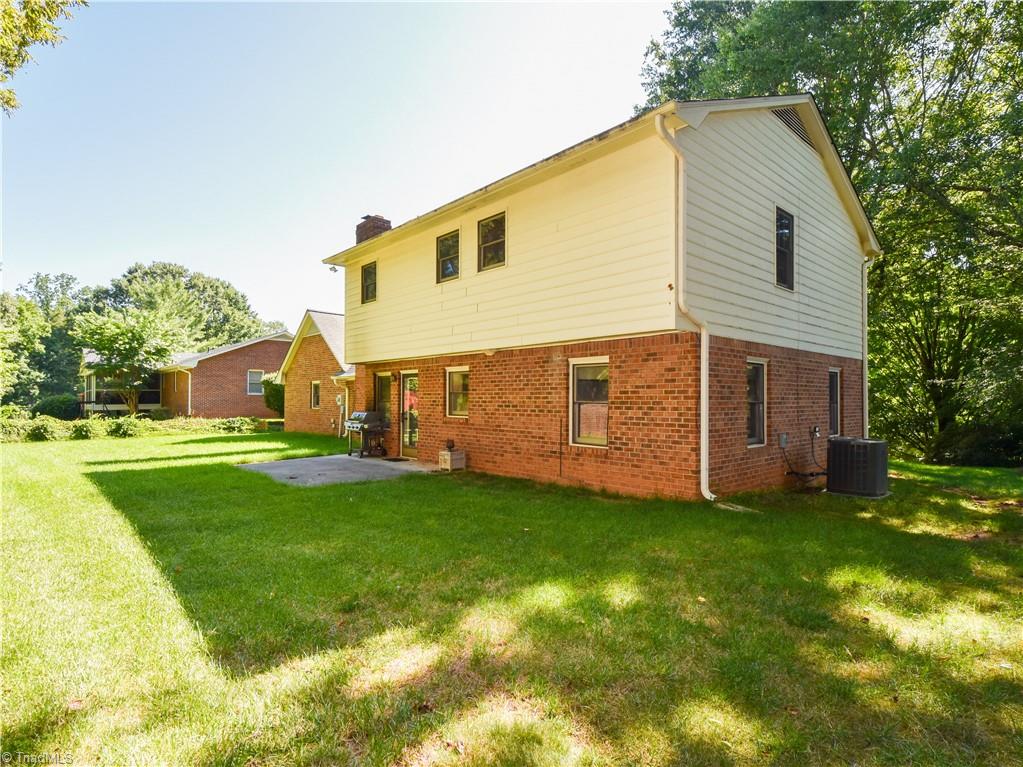 792 Reaford Road Winston-Salem, NC 27104 - Photo 7 of 35