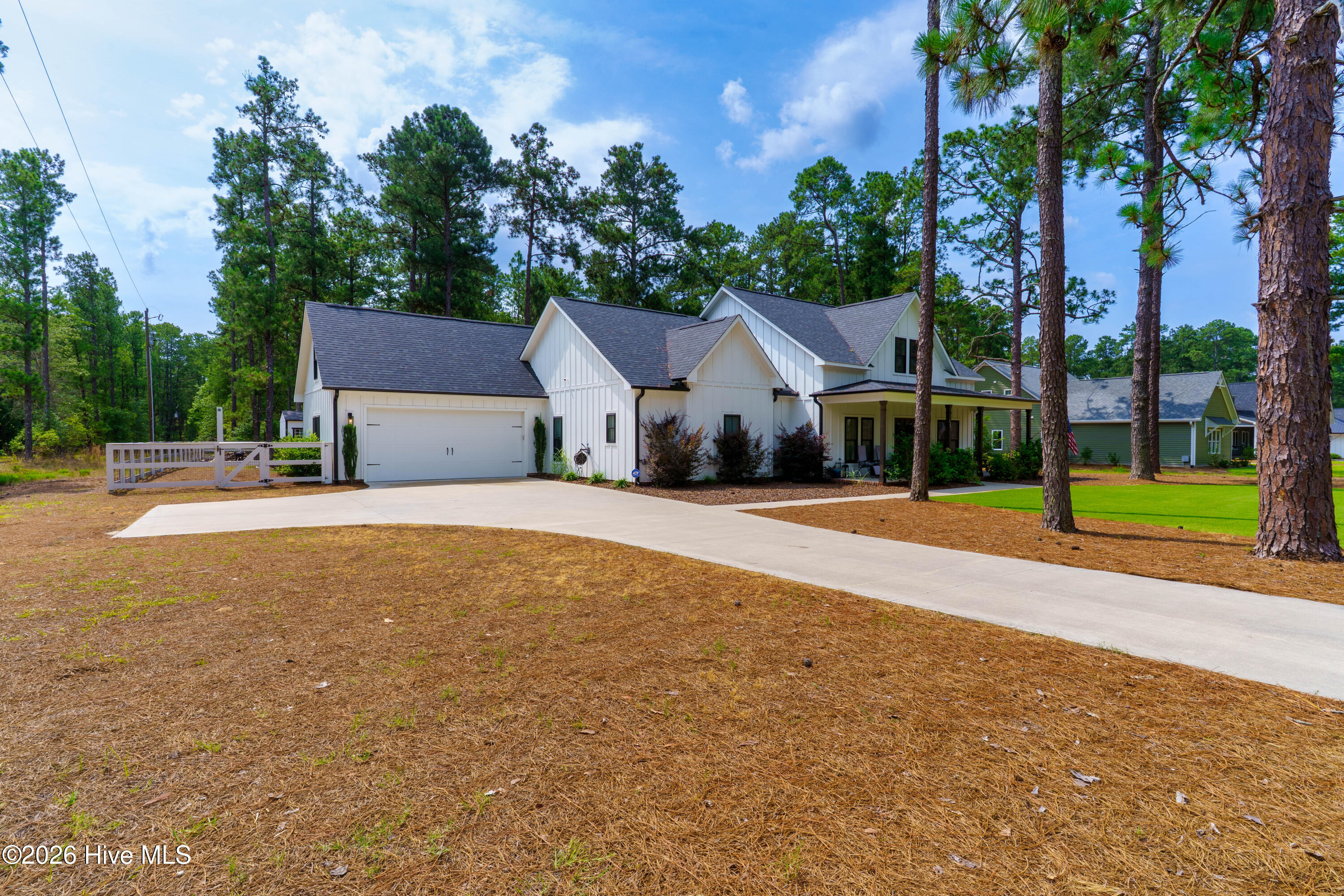 1241 Linden Road Aberdeen, NC 28315 - Photo 5 of 46