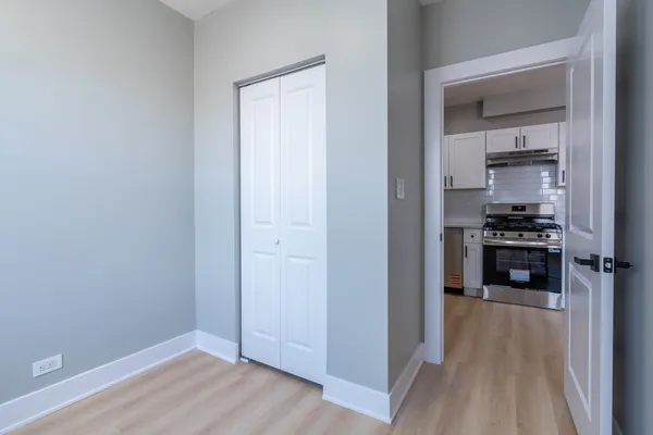 $1,799 | 6239 North Western Avenue, Unit 311, Chicago, IL 60659