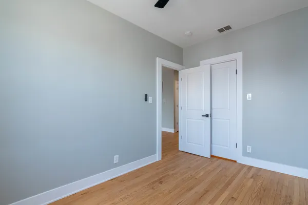 $1,799 | 6239 North Western Avenue, Unit 311, Chicago, IL 60659