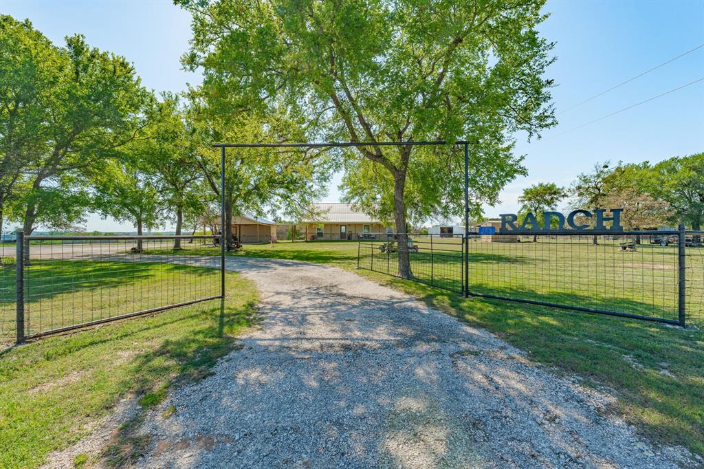 7915 East Fm 580 Kempner, TX 76539 - Photo 2 of 39 a view of a park with large trees