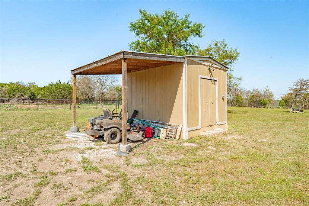 7915 East Fm 580 Kempner, TX 76539 - Photo 26 of 39 a view of backyard with trampoline