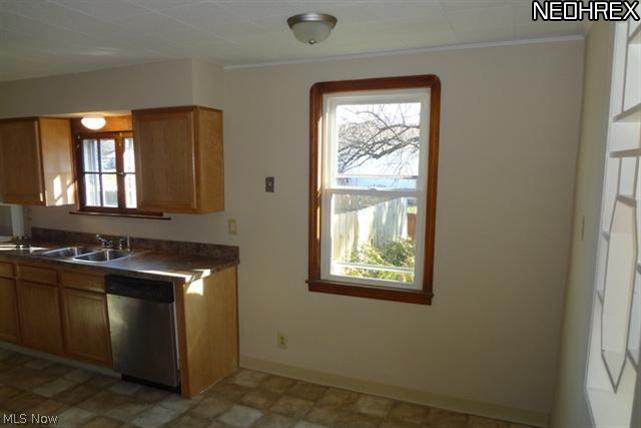 6617 Crossview Road Independence, OH 44131 - Photo 7 of 14 Gallery Image 7