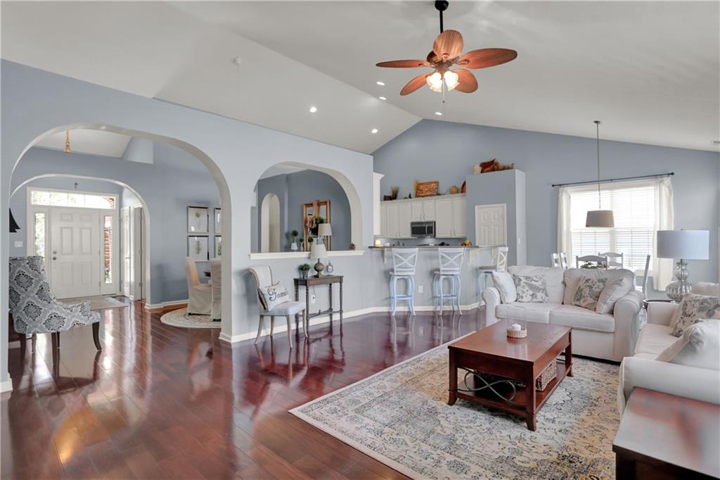 12305 Wolverton Way Fishers, IN 46037 - Photo 11 of 49 Gallery Image 11